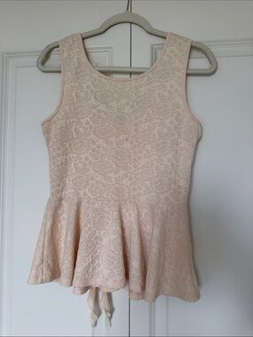 Mary Jane Floral Lace Peplum Tank - Blush
